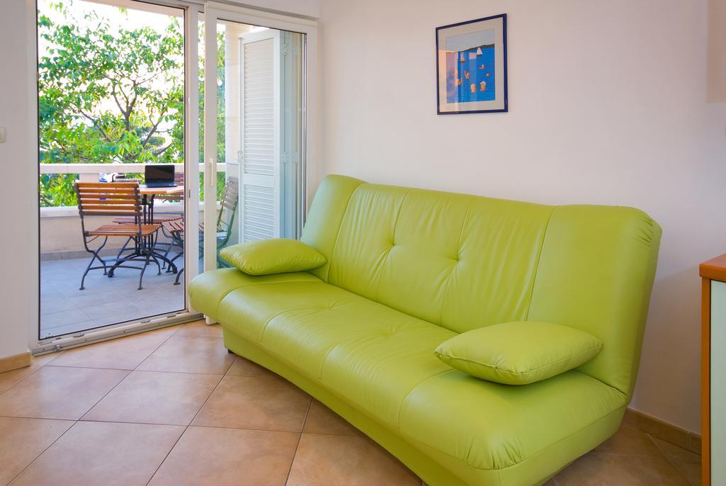 Apartments Villa Medic Brela Exterior foto